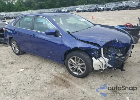 2015 Toyota Camry Le z USA, uszkodzony, nr VIN 4T1BF1FK3FU937198